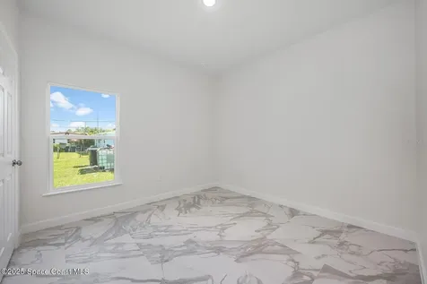 1720 S Deleon Avenue Titusville FL 32780