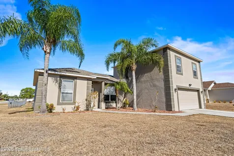 1401 Palau Street SE Palm Bay FL 32909