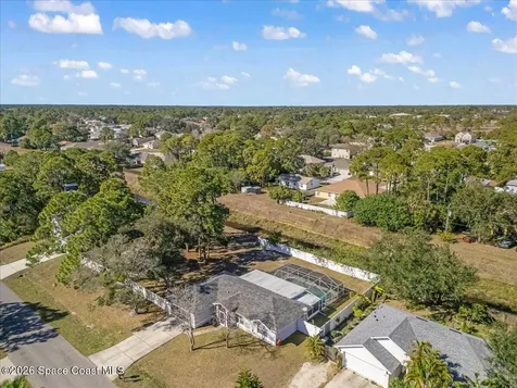 551 Brickell Street SE Palm Bay FL 32909