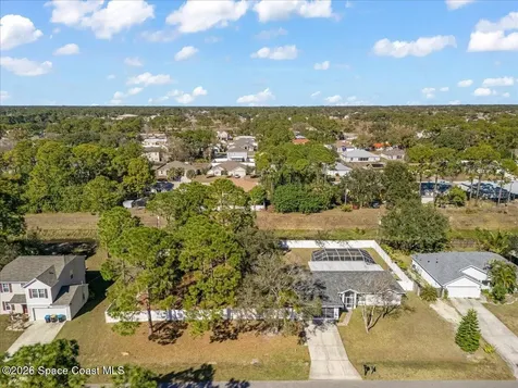 551 Brickell Street SE Palm Bay FL 32909