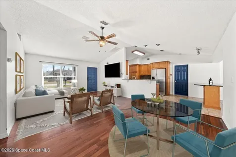 551 Brickell Street SE Palm Bay FL 32909