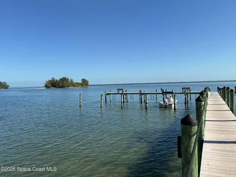 6285 N Mirror Lake Drive Sebastian FL 32958