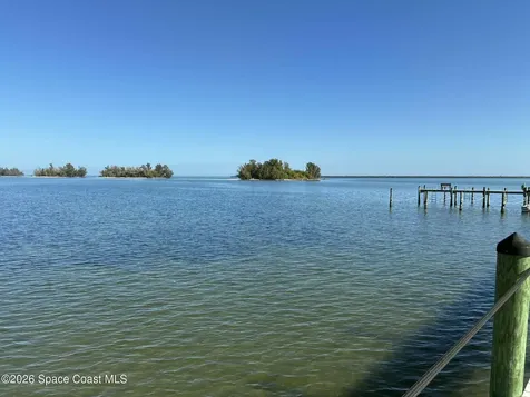 6285 N Mirror Lake Drive Sebastian FL 32958