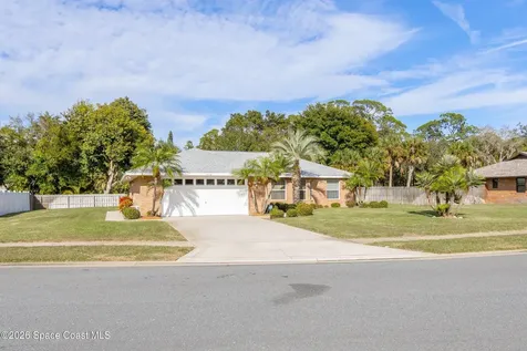 2446 Oakcrest Lane Melbourne FL 32904