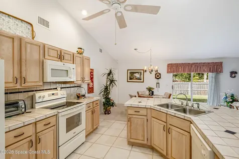 2446 Oakcrest Lane Melbourne FL 32904