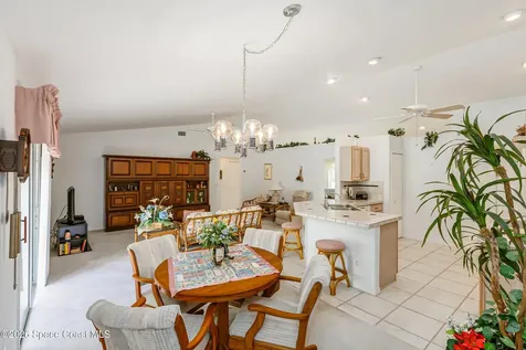 2446 Oakcrest Lane Melbourne FL 32904