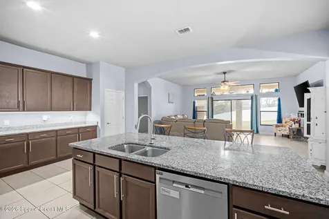 3739 Ventnor Drive Titusville FL 32796