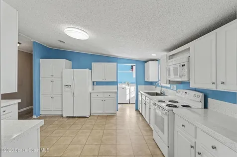 926 Laurel Circle Barefoot Bay FL 32976