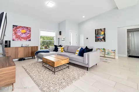 2840 Fontainebleau Avenue SE Palm Bay FL 32909