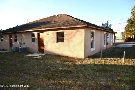 1529, 1531 Paradise Lane Cocoa FL 32922