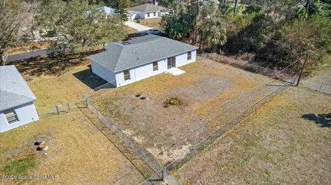 132 Hilton Avenue NW Palm Bay FL 32907