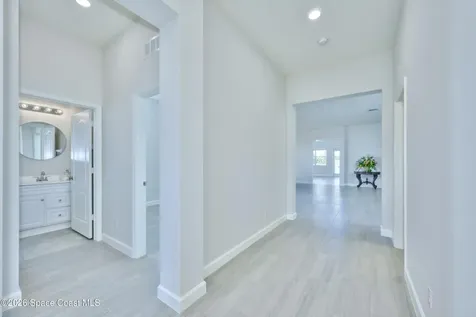 1774 Berkshire Circle SW Vero Beach FL 32968