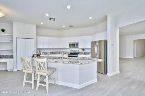 1774 Berkshire Circle SW Vero Beach FL 32968