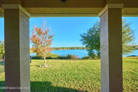 1774 Berkshire Circle SW Vero Beach FL 32968