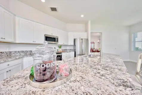1774 Berkshire Circle SW Vero Beach FL 32968