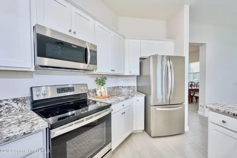 1774 Berkshire Circle SW Vero Beach FL 32968