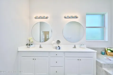 1774 Berkshire Circle SW Vero Beach FL 32968