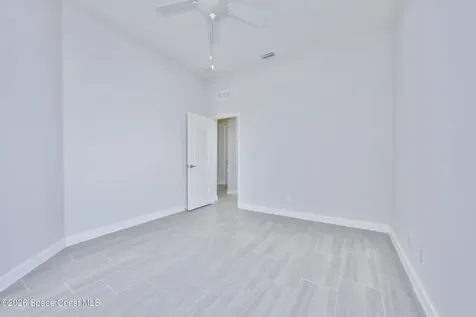 1774 Berkshire Circle SW Vero Beach FL 32968