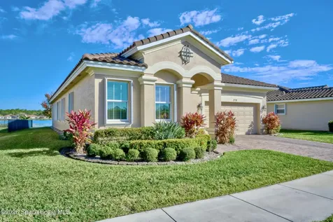 1774 Berkshire Circle SW Vero Beach FL 32968