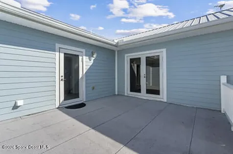 2205 Arnold Lane Malabar FL 32950