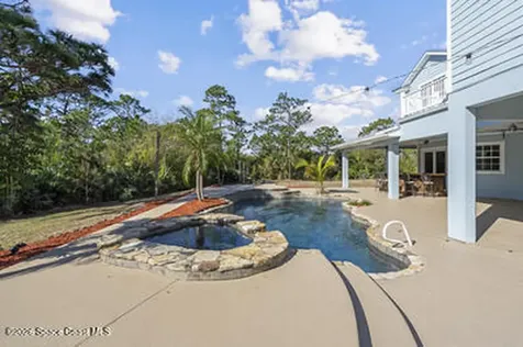 2205 Arnold Lane Malabar FL 32950