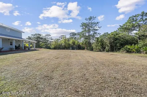 2205 Arnold Lane Malabar FL 32950