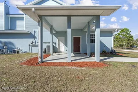 2205 Arnold Lane Malabar FL 32950
