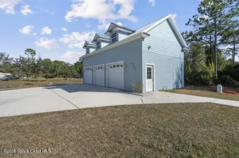 2205 Arnold Lane Malabar FL 32950