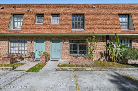 1300 Arlington Lane NE Palm Bay FL 32905