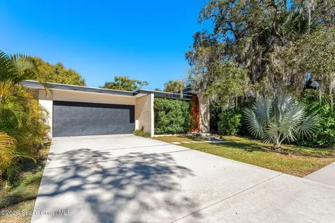 548 Old Oak Street Melbourne FL 32904