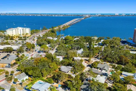 548 Old Oak Street Melbourne FL 32904