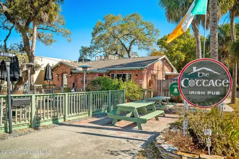 548 Old Oak Street Melbourne FL 32904