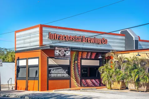 548 Old Oak Street Melbourne FL 32904