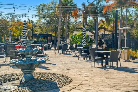 548 Old Oak Street Melbourne FL 32904