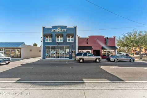 548 Old Oak Street Melbourne FL 32904