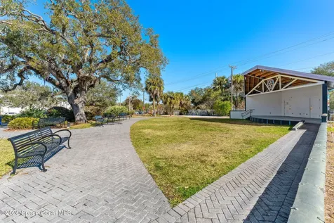 548 Old Oak Street Melbourne FL 32904