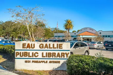 548 Old Oak Street Melbourne FL 32904