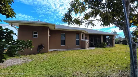 2672 Peralta Drive SE Palm Bay FL 32909