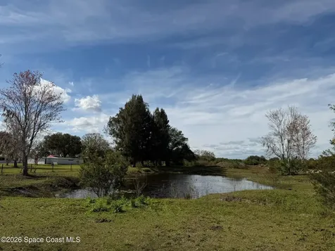 430 S Canoe Creek Road Kenansville FL 34739