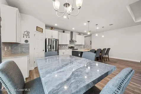 2631 Pinwherry Street NW Palm Bay FL 32907