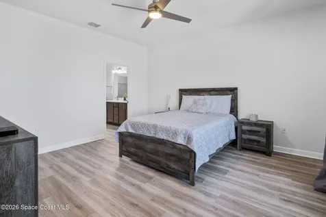 2631 Pinwherry Street NW Palm Bay FL 32907