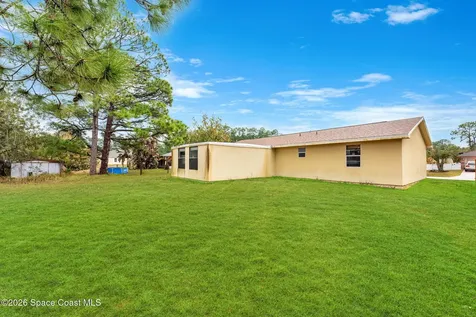215 Hagerstown Street SW Palm Bay FL 32908