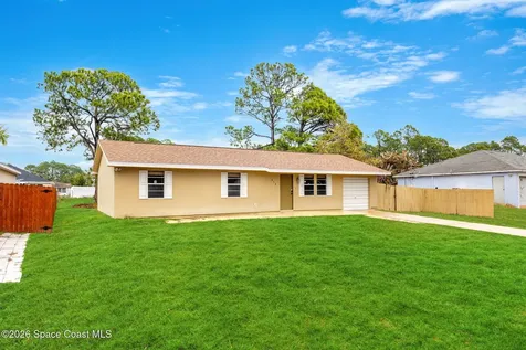 215 Hagerstown Street SW Palm Bay FL 32908