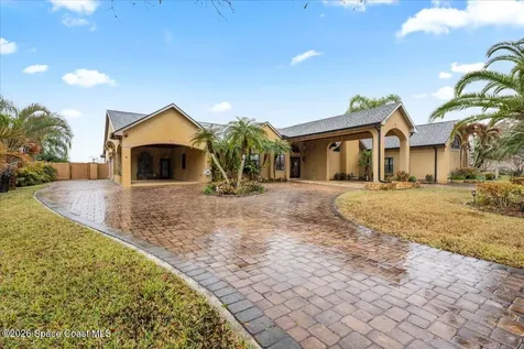 1855 Plantation Circle SE Palm Bay FL 32909
