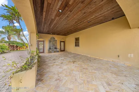 1855 Plantation Circle SE Palm Bay FL 32909