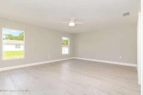 1526 Holcomb Street NW Palm Bay FL 32907