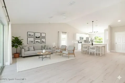 1526 Holcomb Street NW Palm Bay FL 32907