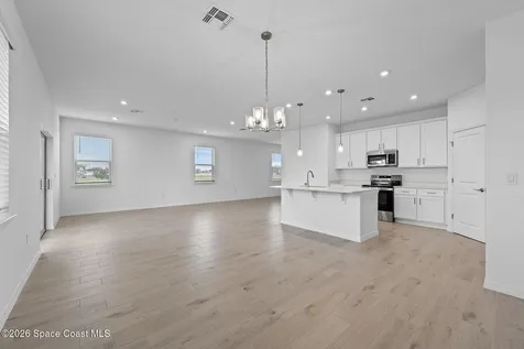 926 Castleford Avenue NE Palm Bay FL 32905