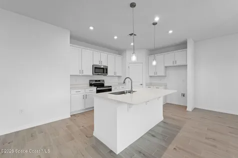 926 Castleford Avenue NE Palm Bay FL 32905