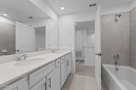 926 Castleford Avenue NE Palm Bay FL 32905